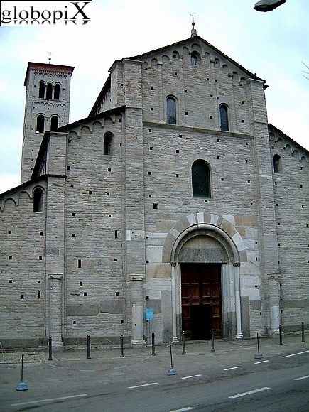 Lago di Como - Chiesa di S. Abbondio
