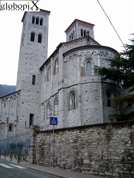Lago di Como - Chiesa di S. Abbondio