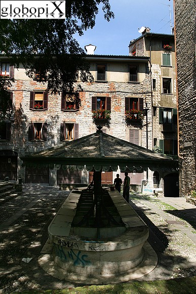 Bergamo - Città alta - Antico lavatoio