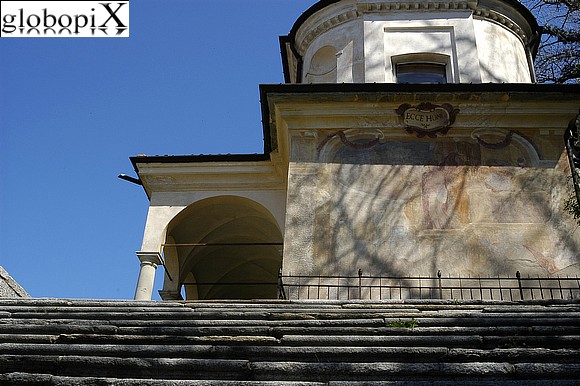 Sacri Monti Lombardi - Ninth chapel -  la salita al calvario