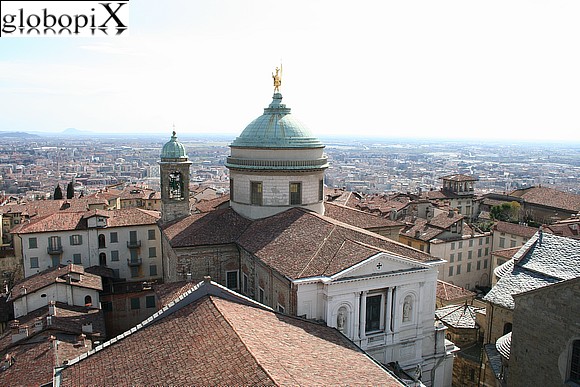 Bergamo - Piazza Duomo - Il Duomo