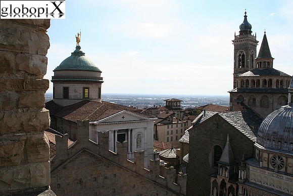 Bergamo - Piazza Duomo - Il Duomo