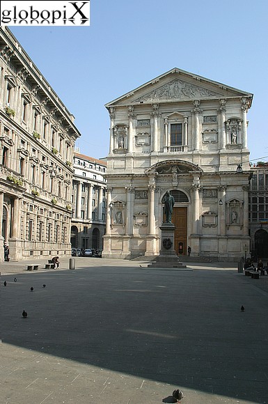 Milano - Piazza San Fedele di Milano