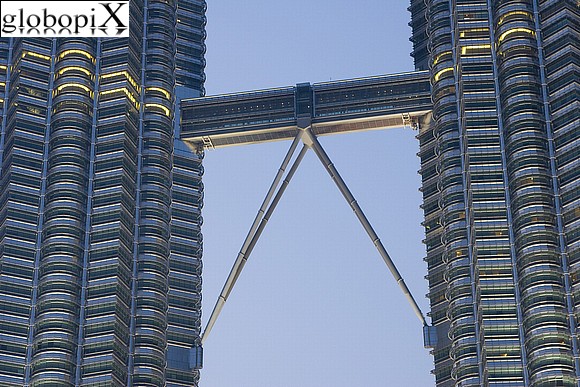 Kuala Lumpur - Petronas Twin Towers - Kuala Lumpur