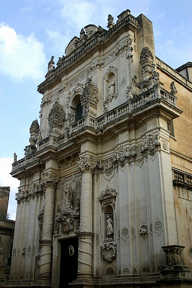 Lecce - Chiesa del Rosario
