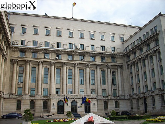 Bucarest - Palazzo del Senato
