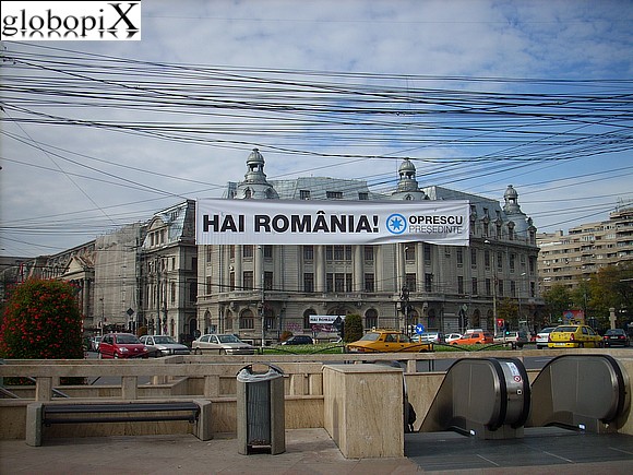 Bucarest - Piata Universitatii