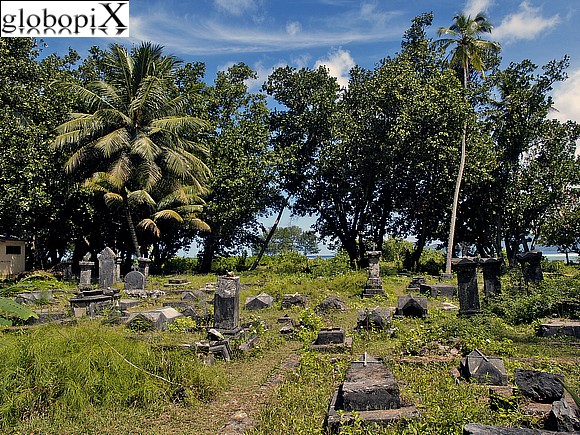 Seychelles - Cimitero a La Digue