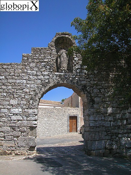 Erice - Porta del Carmine and wall