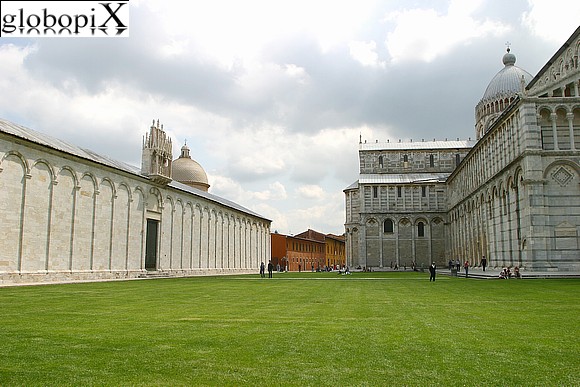 Pisa - Il Camposanto e il Duomo