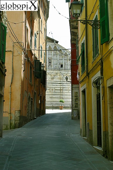 Massa e Carrara - Carrara's historical centre