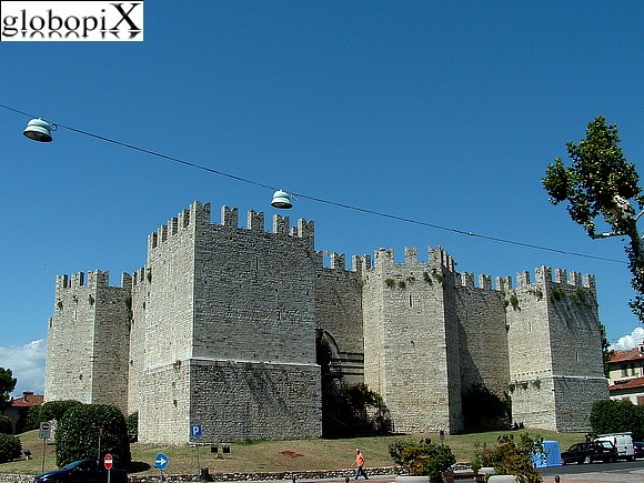 Prato - Castello dell'Imperatore
