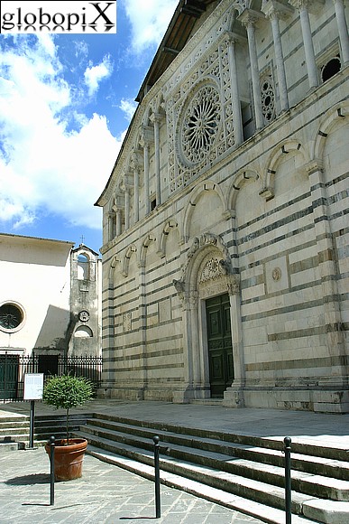 Massa e Carrara - Il Duomo di Carrara