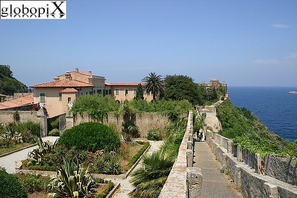 Isola d'Elba - Palazzina dei Mulini also Napoleon's house
