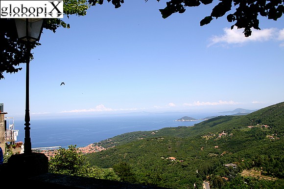 Isola d'Elba - Panorama dal paese