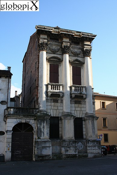 Vicenza - Palazzo Porto di Piazza Castello