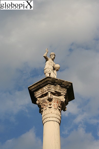 Vicenza - Piazza dei Signori - Colonna del Redentore