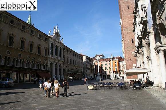 Vicenza - Piazza dei Signori - Palazzo del Monte di Pietà