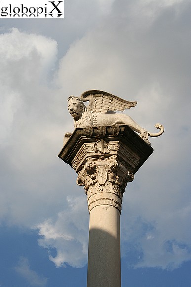Vicenza - Piazza dei Signori - Torre del Leone