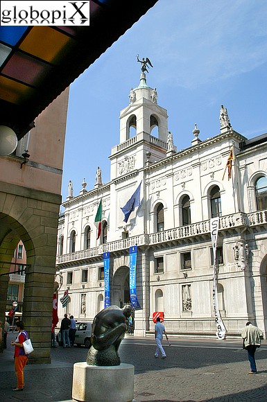 Padova - Piazzetta Cappellato Pedrocchi