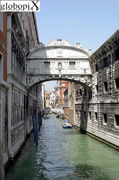 Venice - Ponte dei Sospiri and Palazzo delle Carceri