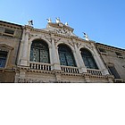 Photo: Piazza dei Signori - Palazzo del Monte di Pieta