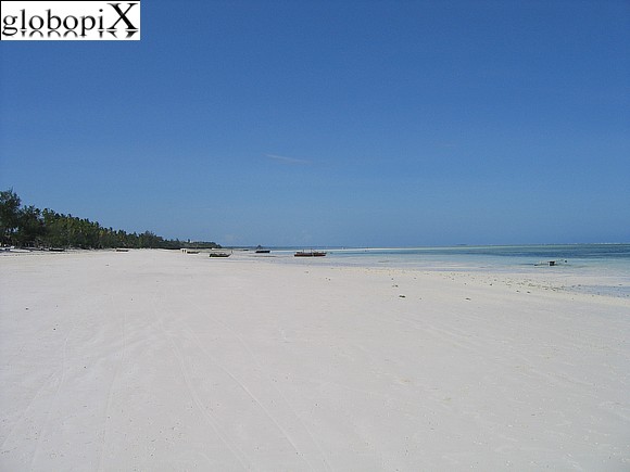 Zanzibar - Zanzibar spiaggia di Kiwengwa